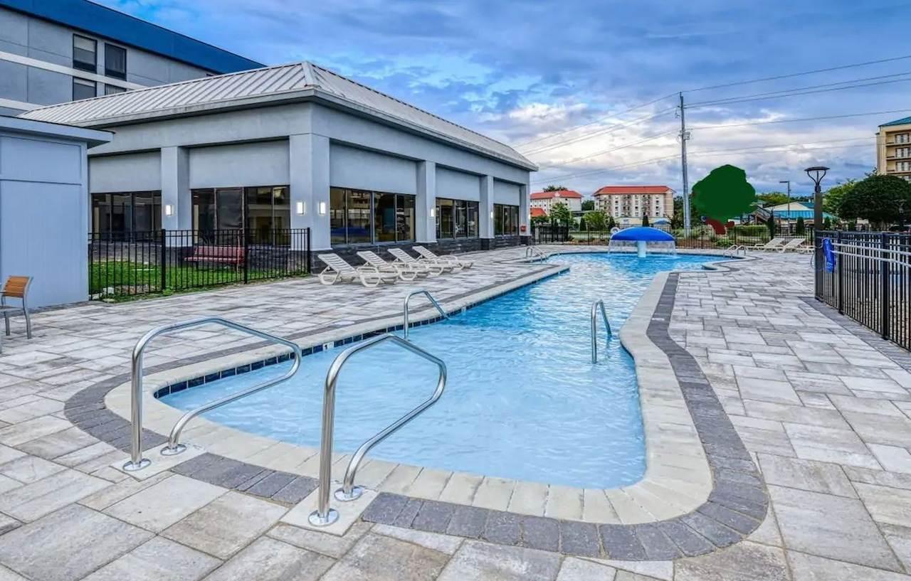 Holiday Inn Express Hotel & Suites Pigeon Forge By Ihg Екстер'єр фото
