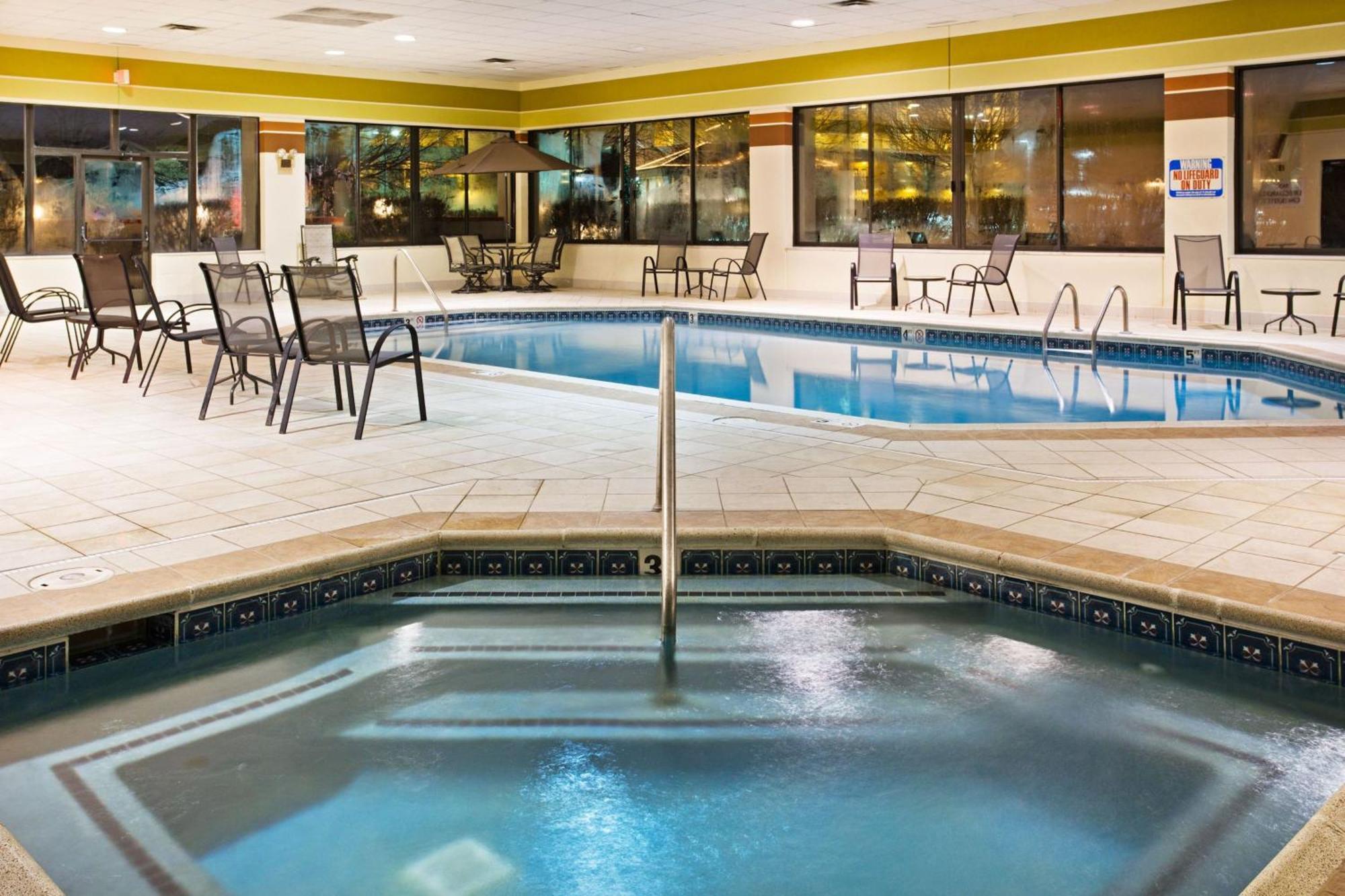 Holiday Inn Express Hotel & Suites Pigeon Forge By Ihg Екстер'єр фото